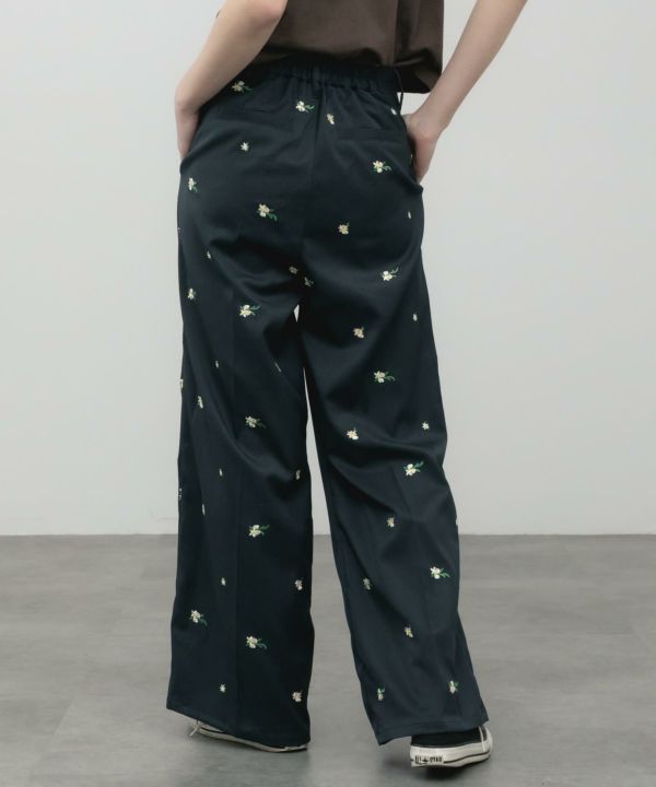 Flower Embroidery Pants | HEILIS